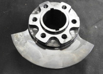 BLOWER HUB EXTERNAL BALANCED BB CHEVY - WITH DUAL 1/4" KEYWAYS